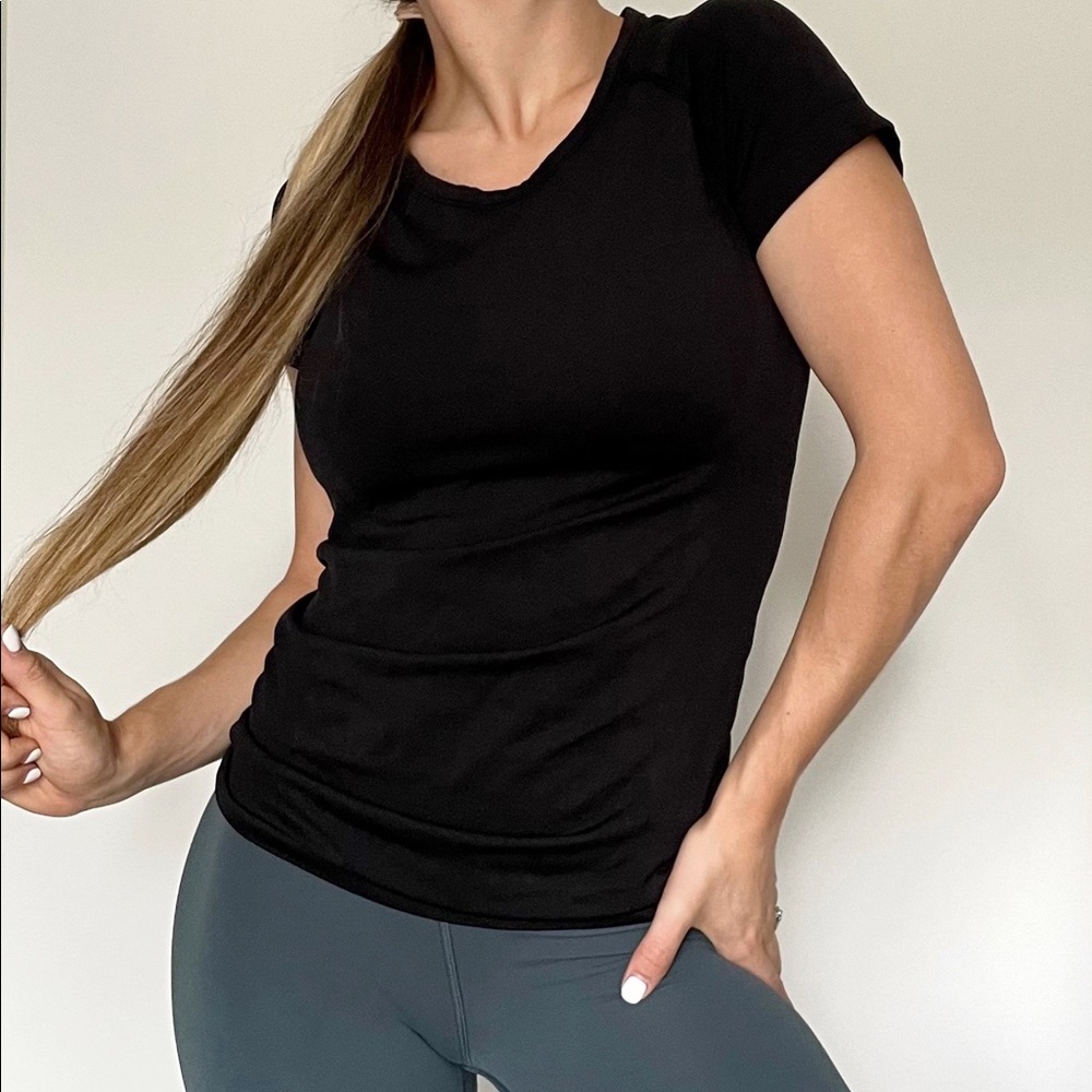 Victoria’s Secret VSX black workout top